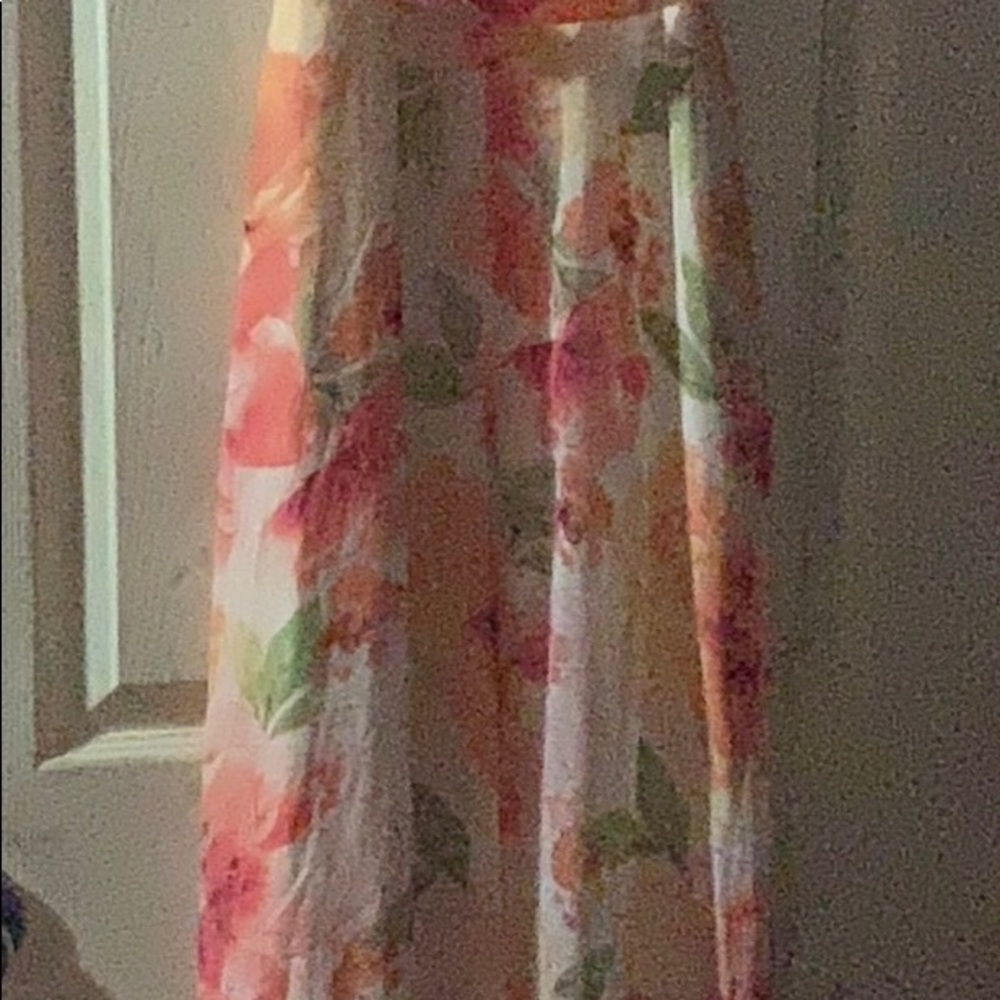 R&K Maxi Dress, NWOT Size 8 Multi Color Shades of  Orange and White, and Greens. - Picture 11 of 15